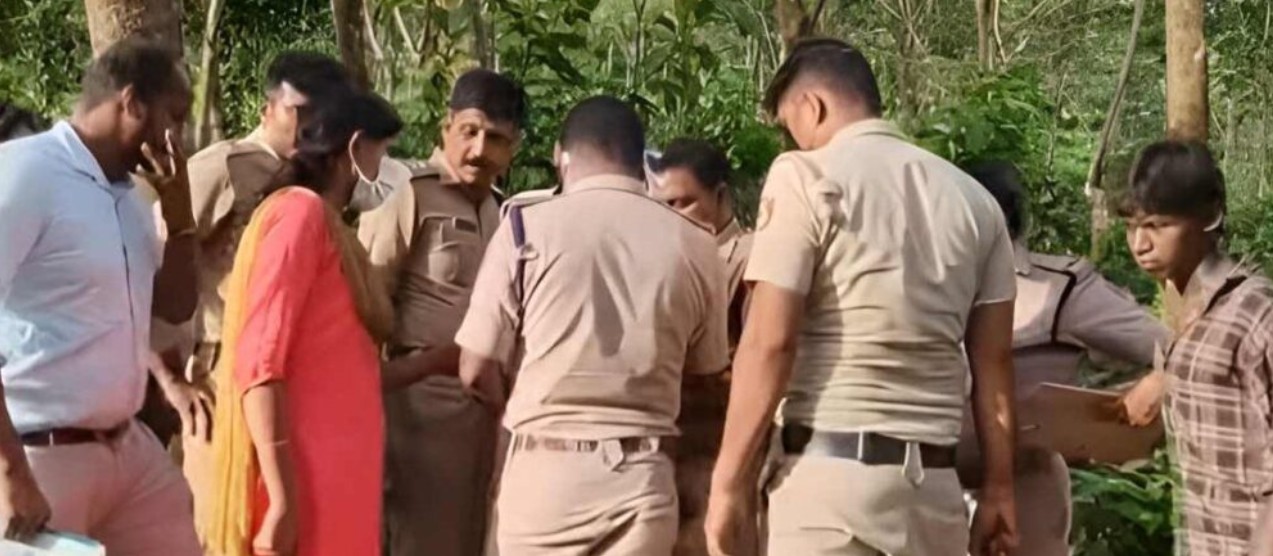 പുനലൂരിൽ റബർ മരത്തിൽ കൈകാലുകൾ ചങ്ങലകൊണ്ട് ബന്ധിച്ചനിലയിൽ മൃതദേഹം കണ്ടെത്തിയ സംഭവത്തിൽ വൻ ട്വിസ്റ്റ്;  മൃതദേഹം പ്രതിയെന്ന് സംശയിച്ച ആളുടേത്