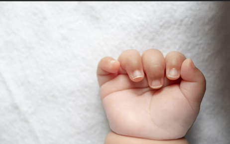 വാമനപുരത്തെ ഒരു വയസ്സുകാരിയുടെ മരണം കൊലപാതകം; പിഞ്ചുകുഞ്ഞിനെ ശ്വാസം മുട്ടിച്ചുകൊന്നത് പെറ്റമ്മ