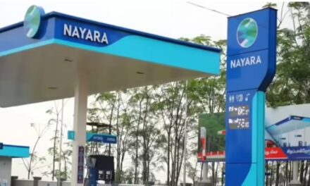 രാജ്യത്ത് ഇന്ധന വില വർധിപ്പിച്ച് നയാര എനർജി; പെട്രോളിന് 5.30 രൂപയും ഡീസലിന് 3 രൂപയും കൂട്ടി