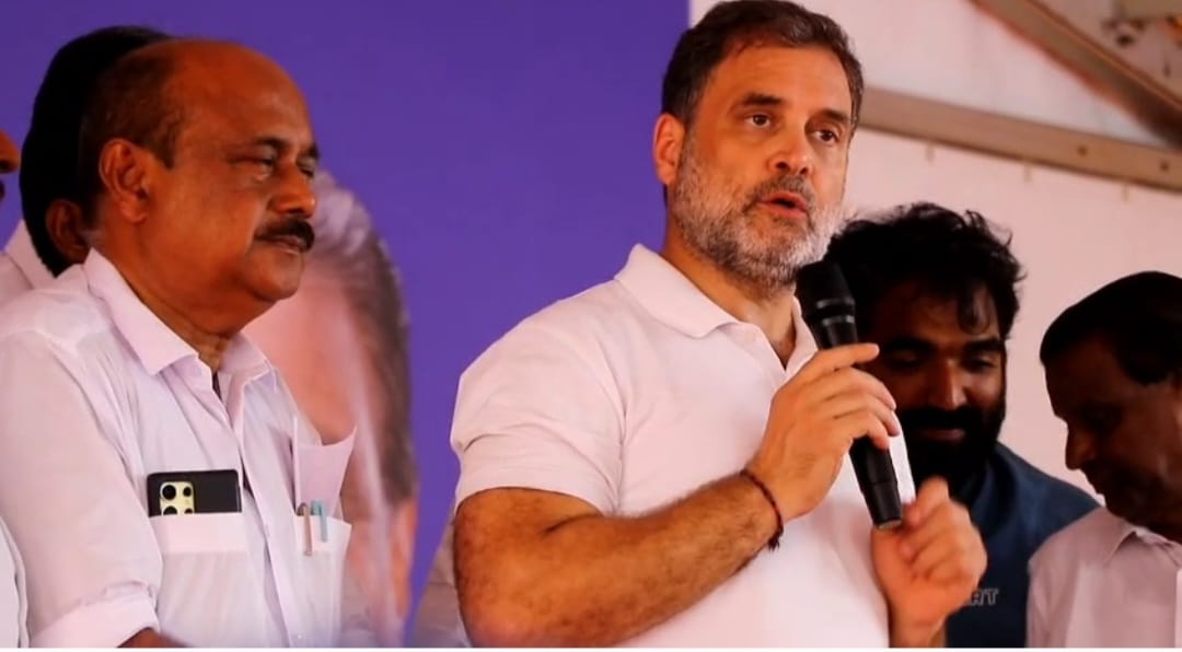 തമ്മിലടിച്ചാല്‍ വനിതാ മുഖ്യമന്ത്രി. കോണ്‍ഗ്രസ് നേതാക്കള്‍ക്ക് മുന്നറിയിപ്പ് നല്‍കി രാഹുല്‍ ഗാന്ധി