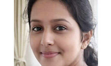 കുഴിമന്തി കഴിച്ചതിനെത്തുടര്‍ന്നുണ്ടായ ദേഹാസ്വാസ്ഥ്യം മൂലം നഴ്സ് മരിച്ച സംഭവം:  ‘ലവ് ജിഹാദ് ‘ആരോപിച്ച് ബന്ധുക്കളും നാട്ടുകാരും