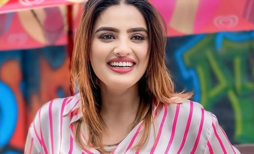 നടിയും സോഷ്യൽ മീഡിയാ താരവുമായ ദിവ്യാങ്ക സിരോഹി അന്തരിച്ചു