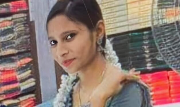 പ്രണയിച്ച് വിവാഹിതരായി; എസി വാങ്ങുന്നതിനെ ചൊല്ലി തർക്കം; ഭർത്താവ് ഉറങ്ങിയത് ടെറസിൽ, രാവിലെ മുറിയിൽ വന്നപ്പോൾ ഭാര്യ മരിച്ച നിലയിൽ; കേസെടുത്ത് പൊലീസ്