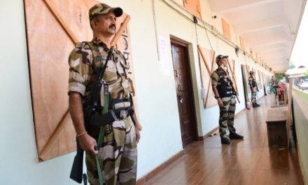 വോട്ടിംഗ് യന്ത്രം സൂക്ഷിക്കുന്ന സ്ഥലത്ത് സുരക്ഷാസേന തോക്കു ചൂണ്ടിയിട്ടില്ല,റിപ്പോർട്ട് അടിസ്ഥാനരഹിതം : കോട്ടയം ജില്ലാ കളക്ടർ