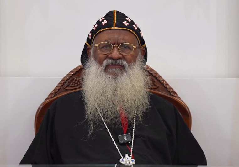 ദൈവം പ്രസാദിക്കുന്നത് വെടിക്കെട്ടിൽ അല്ല,വിശ്വാസിയുടെ ഹൃദയ വിശുദ്ധിയിൽ  : കതോലിക്ക ബാവ