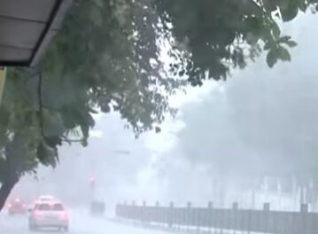 വേനൽ മഴയിൽ മിന്നലേറ്റും മരം വീണും സംസ്ഥാനത്ത് രണ്ടു മരണം
