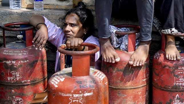 കേരളത്തില്‍ ഇന്നു ഹോട്ടല്‍ സമരം, ബേക്കറികള്‍ സമരത്തിലില്ല, ഓണ്‍ലൈന്‍ ഭക്ഷണ വിതരണവും നിലച്ചേക്കും