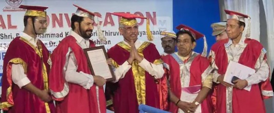എം.ജി സര്‍വകലാശാലയുടെ ഓണററി ഡോക്ടറേറ്റ് നടന്‍ മമ്മൂട്ടിക്ക് നല്‍കി
