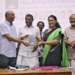 ആര്‍ട്ടിസ്റ്റ് ഉദയകുമാറിന്റെ പുസ്തകം പ്രകാശനം ചെയ്തു