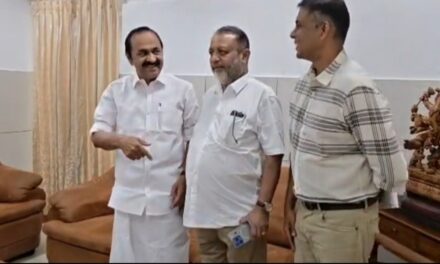 തിരുവനന്തപുരത്തേക്ക് ദേശീയ നേതാക്കൾ, സ്വീകരിച്ച് നിയുക്ത മുഖ്യമന്ത്രി