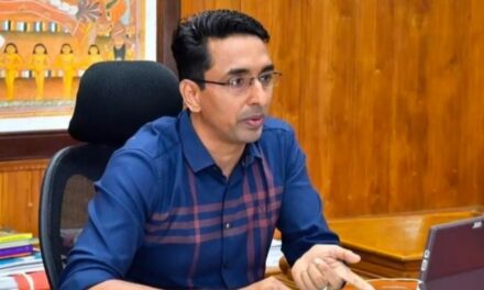 ഐഎഎസ് തലപ്പത്ത് അഴിച്ചു പണി 6 ജില്ലാ കളക്ടർമാർക്ക് മാറ്റം