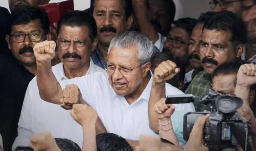 മുഷ്ടി ചുരുട്ടി പിണറായി, സട കുടഞ്ഞ് എഴുന്നേറ്റ് അണികൾ, പരാജയ കഥകൾ ഇനി പിന്നാമ്പുറത്ത്