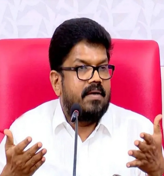 നവീൻ ബാബു കേസ് സിബിഐക്ക് വിടുന്നതിൽ രൂക്ഷ വിമർശനവുമായി സിപിഎം