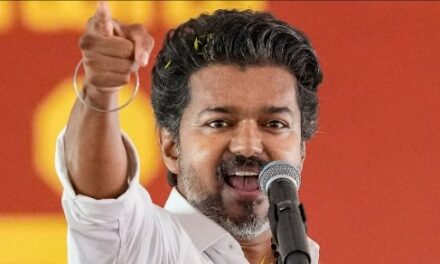 തമിഴ്നാട്ടിൽ വിജയ് തരംഗം! തമിഴ്‌നാട്ടിൽ 106 സീറ്റുകളിൽ ലീഡുമായി ടിവികെ, അടിപതറി ഡിഎംകെ