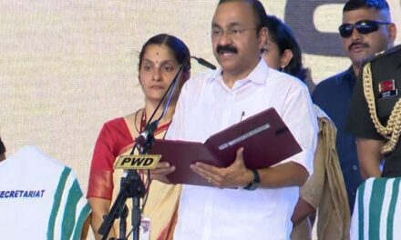 വി ഡി സതീശന്‍ മുഖ്യമന്ത്രിയായി സത്യപ്രതിജ്ഞ ചെയ്തു
