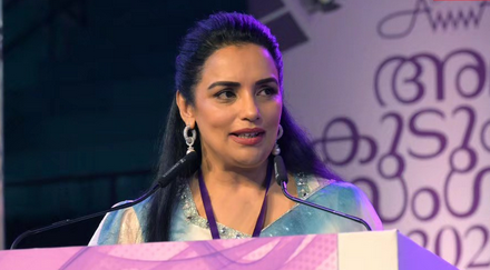 അമ്മയിലെ പോര് രൂക്ഷമാകുന്നതിനിടെ രാജിസന്നദ്ധത പ്രകടിപ്പിച്ച് ശ്വേത മേനോന്‍