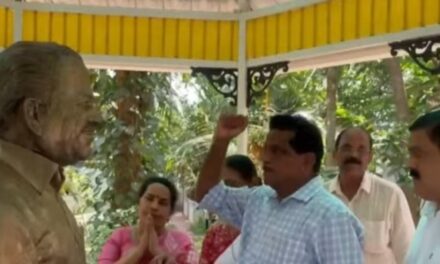 കോടിയേരിയുടെ വസതി സന്ദർശിച്ച് ടി.കെ. ഗോവിന്ദൻ, വീട്ടിൽ വരുന്നവരെ വർഗ്ഗ വഞ്ചകർ എന്ന് വിളിക്കില്ല. കോടിയേരി യോടുള്ള സ്നേഹം അതാണ് പ്രകടമാകുന്നത്