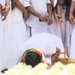 അപ്പയുടെ കല്ലറയിൽ പ്രാർത്ഥിച്ചു വികാരാധീനനായി ചാണ്ടി ഉമ്മൻ