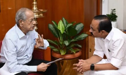 അതിവേഗ പാതയ്ക്ക് ഇ ശ്രീധരനുമായി കൂടിക്കാഴ്ച നടത്തി മുഖ്യമന്ത്രി
