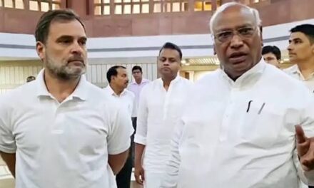 കേരള മുഖ്യമന്ത്രി : അവസാനഘട്ട ചർച്ച ന്യൂഡൽഹിയിൽ തുടങ്ങി