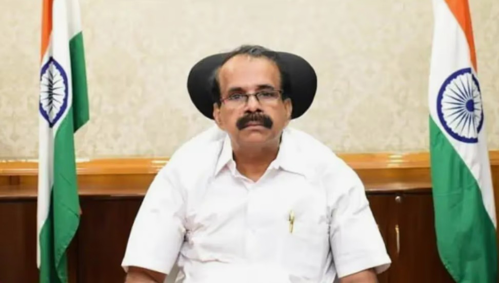 മന്ത്രി ജോർജ് കുര്യൻ രാജിവെച്ചു; രാജി രാജ്യസഭ കാലാവധി പൂർത്തിയായതിന് പിന്നാലെ