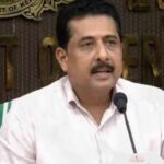സ്കൂളുകളിൽ ആഴ്ചയിൽ ഒരു ദിവസം കളർ ഡ്രസ്സ് ആലോചിക്കും: മന്ത്രി എൻ ഷംസുദ്ദീൻ