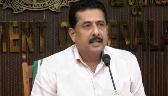 സ്കൂളുകളിൽ ആഴ്ചയിൽ ഒരു ദിവസം കളർ ഡ്രസ്സ് ആലോചിക്കും: മന്ത്രി എൻ ഷംസുദ്ദീൻ