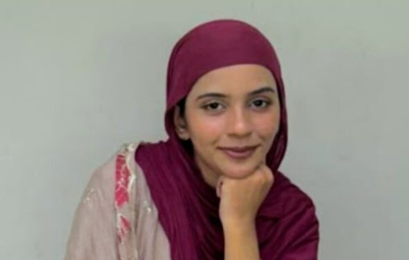 വിരുന്നിനായി ബന്ധുവീട്ടിൽ എത്തിയ യുവതി മുങ്ങി മരിച്ചു; വെള്ളത്തിൽ താഴ്ന്നു പേ‍ായ രണ്ടു യുവതികളെ രക്ഷപ്പെടുത്തി