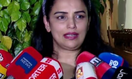ശ്വേത മേനോന് എതിരെ ആരോപണം, ബിജെപി വഴി ഫണ്ട് സംഘടിപ്പിച്ചെന്ന്