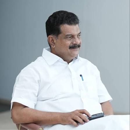 പി വി അൻവർ എവിടെ?തെരഞ്ഞെടുപ്പ് ഫലം വന്നതിന് പിന്നാലെ കേരളത്തിൽനിന്ന് അൻവർ അപ്രത്യക്ഷനായതെന്തിന്? നിരാശയോടെ അണികൾ