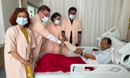 കേന്ദ്രമന്ത്രിമാർ എത്തി:സോനം വാങ്ചുക്  26 ദിവസമായി നടത്തിവന്ന ഉപവാസ സമരം അവസാനിപ്പിച്ചു