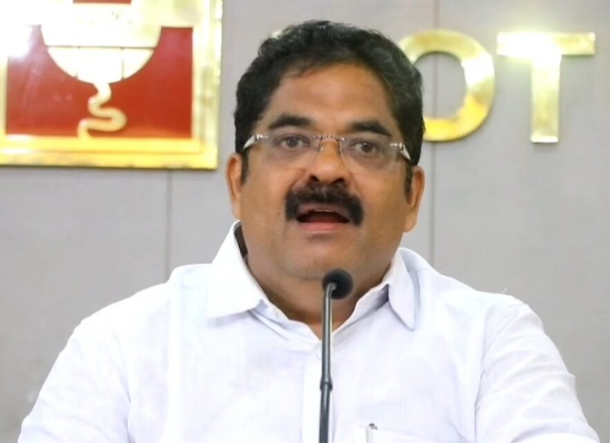 കെട്ടിയടച്ച ഒഴുക്കുചാൽ തുറന്നു വിട്ട തന്നെ പോക്സോ കേസിൽ കുടുക്കാൻ പാലാ പോലീസ് ശ്രമിക്കുന്നതായി സജി മഞ്ഞ കടമ്പിൽ