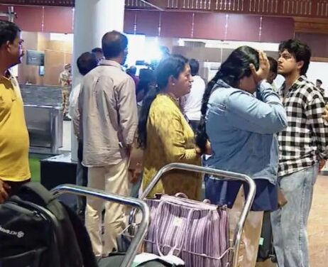 നേപ്പാള്‍ പ്രളയം രക്ഷപ്പെട്ട 31 അംഗ സംഘം കേരളത്തിലെത്തി