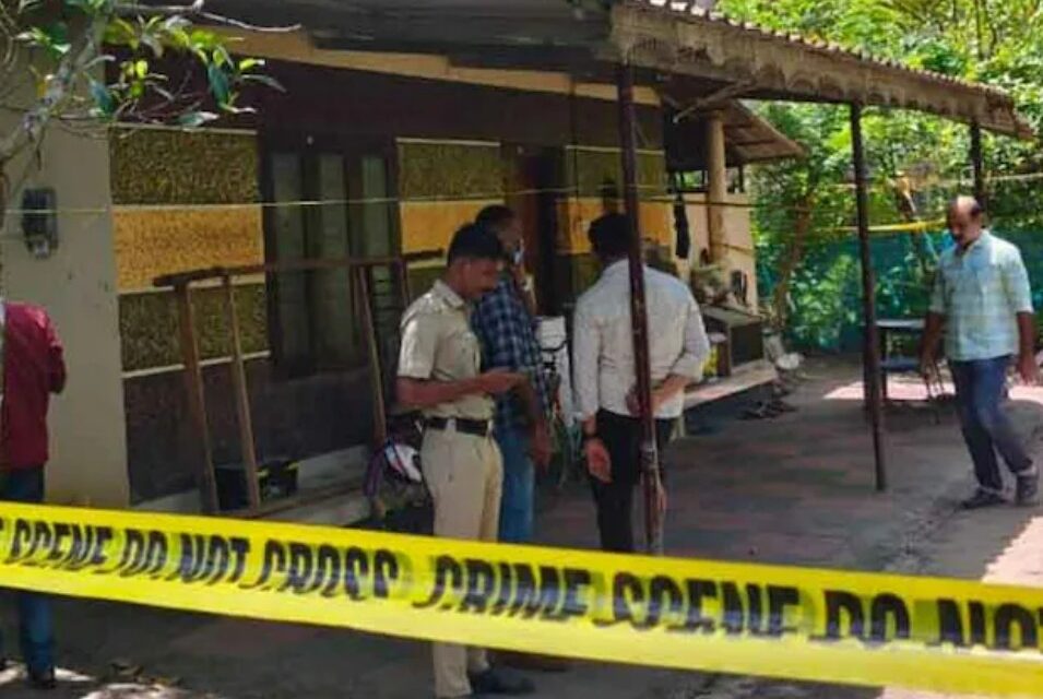 ‘എന്നെ സ്നേഹിക്കാൻ ആരും ഉണ്ടായിരുന്നില്ല. എനിക്ക് ആന്റിയെപ്പോലൊരു അമ്മയുണ്ടായിരുന്നെങ്കിൽ ഞാൻ ഇങ്ങനെ ആകില്ലായിരുന്നു…’: ചോദ്യം ചെയ്യലിനിടെ പൊട്ടിക്കരഞ്ഞ് 13കാരി