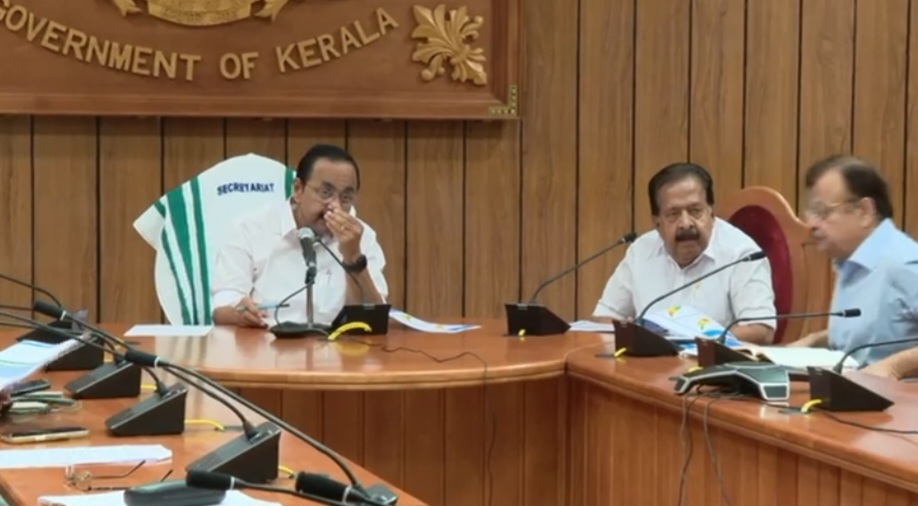 മഴക്കെടുതി: ജില്ലാ കളക്ടർമാരുടെ അടിയന്തര യോഗം വിളിച്ച് മുഖ്യമന്ത്രി