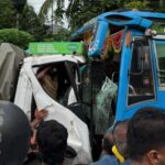 കുറ്റ്യാടിയിൽ സ്വകാര്യ ബസ്സും ലോറിയും കൂട്ടിയിടിച്ച് അപകടം; 30 പേർക്ക് പരിക്ക്