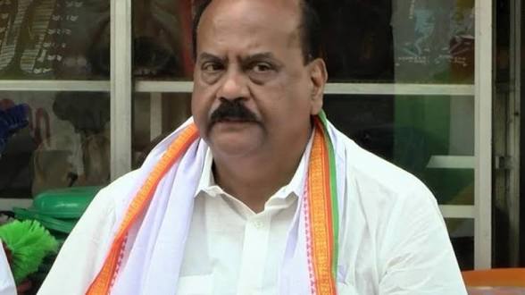 മുംബൈ വ്യവസായിയുടെ സാമ്പത്തിക തട്ടിപ്പ് കേസിൽ മാണി സി കാപ്പന് 1.20 കോടി രൂപ പിഴ ഒരു വർഷം തടവ്