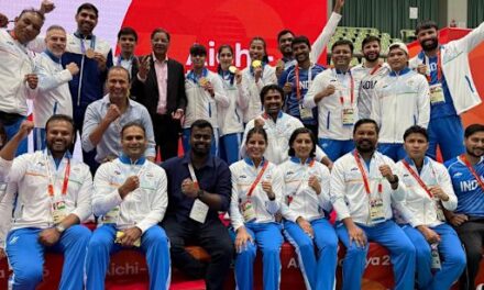 കൊടിയിറങ്ങും മുമ്പ് സ്വര്‍ണക്കൊയ്ത്തില്‍ നാലാമത് എത്തി ഇന്ത്യ. ഹോക്കിയിലും ക്രിക്കറ്റിലും ഗോള്‍ഡ്….